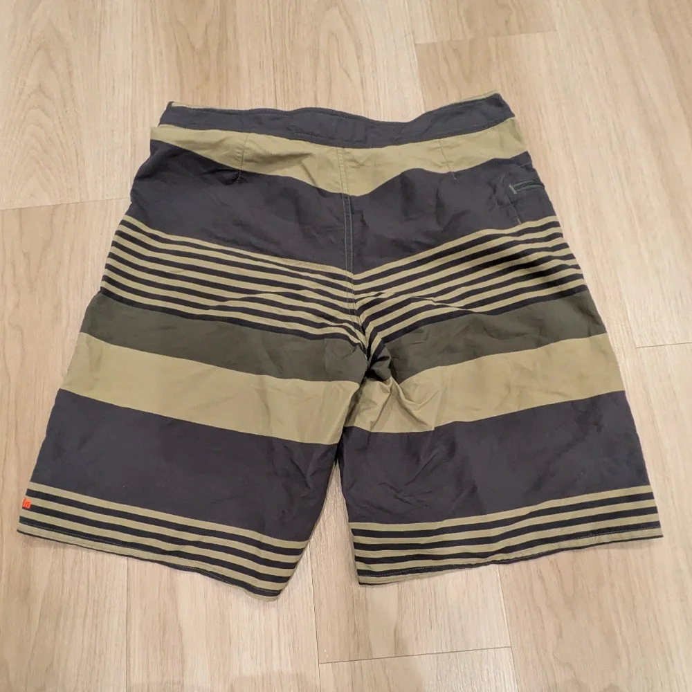 Patagonia Men Swim Shorts Brown With Stripes Size 3